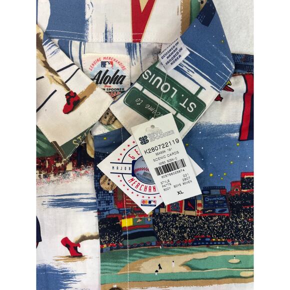 NWT Youth St. Louis Cardinals Reyn Spooner Red Scenic Button-Up Shirt, XL - Picture 4 of 6